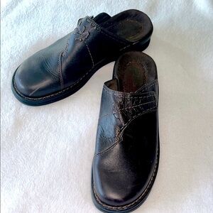 Clarks Shoes